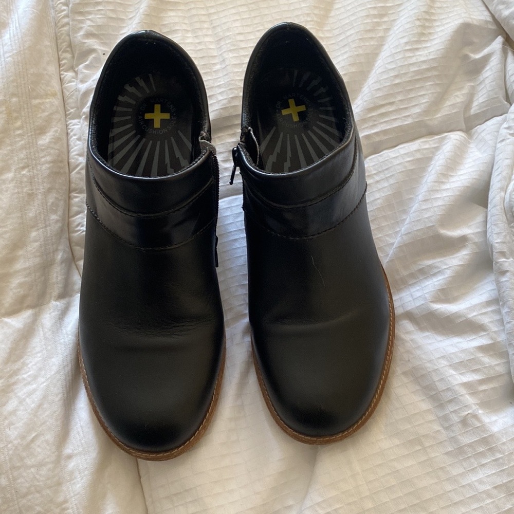 Dr. Martens, Air cushion soul.  US size 8 womens.